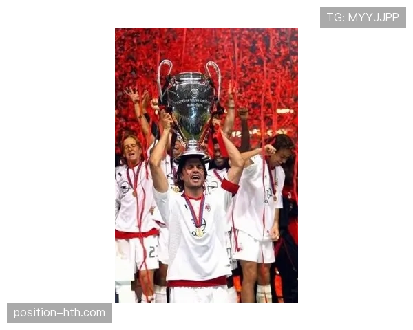 马尔蒂尼职业生涯再回顾:绿茵传奇的辉煌成就成为永恒记忆 马尔蒂尼职业生涯再回顾:绿茵传奇的辉煌成就成为永恒记忆