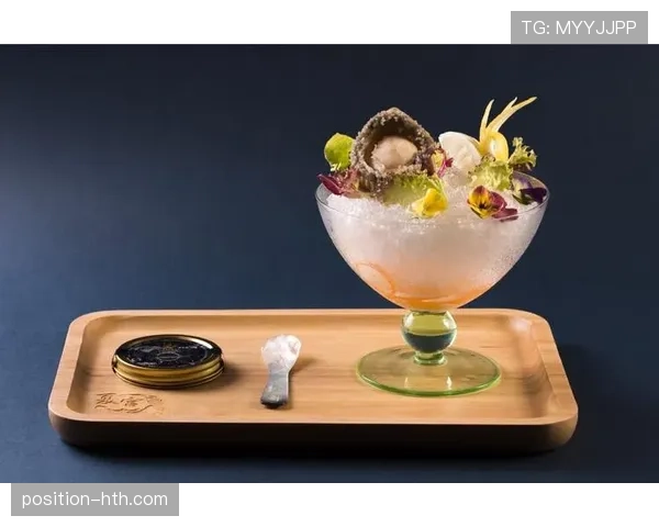 勒布朗家早餐吃鱼子酱配蛋白粉？